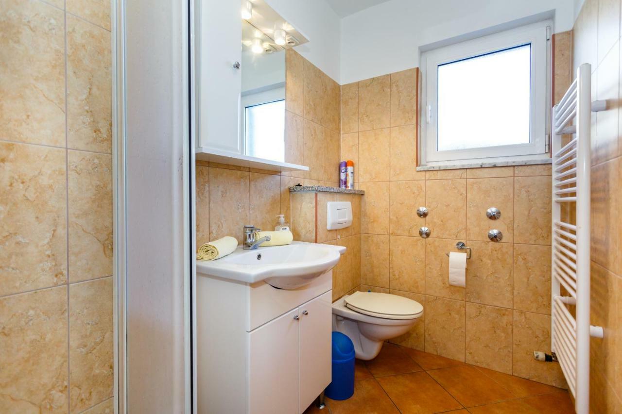 Apartment Anton Кърк Екстериор снимка